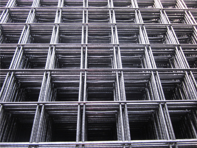 鋼筋平焊網(wǎng)有什么特點(diǎn)？